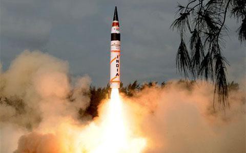 Индия запустила первый военный спутник