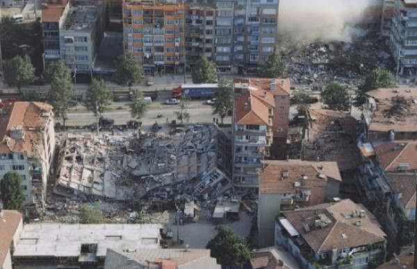 История вереницы землетрясений в Рино