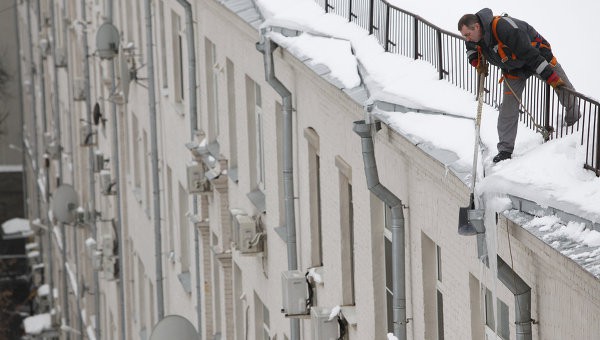 Ученые могут оценить, способны ли кровли Новосибирска выдерживать снег