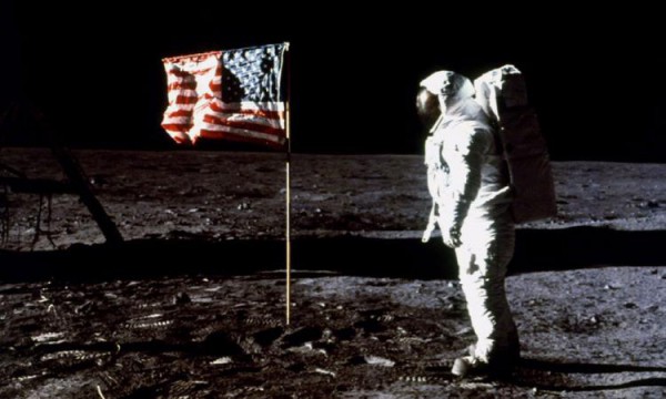 Инженеры из компании NVIDIA доказали высадку астронавтов на Луну   