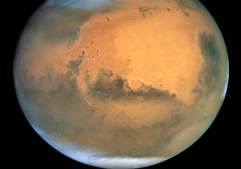 РАН составил карту водного пара на Марсе