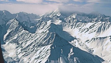Ученые выяснят, сколько воды теряет ежегодно крупнейший ледник Алтая