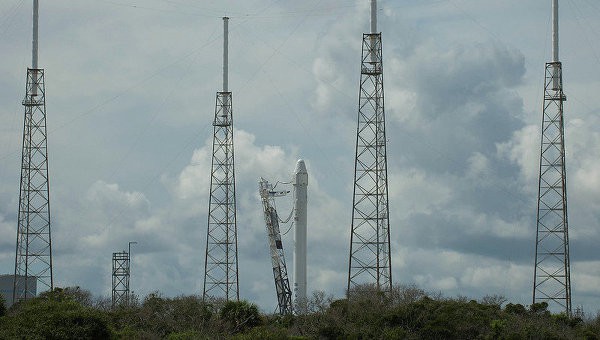В США непогода помешала запуску ракеты Falcon 9  