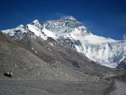 Эксперты ожидают более сильные землетрясения в Гималаях