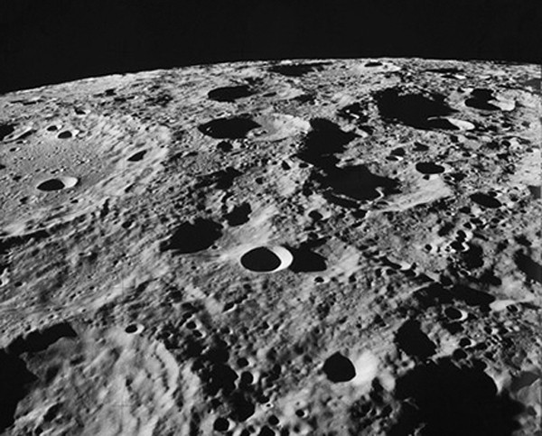На Луне впервые за сто лет открыли новый кратер