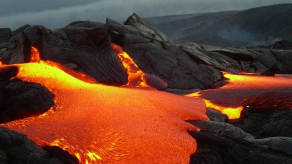 Ученые опасаются, что вулканы погубят цивилизацию уже в 21 веке