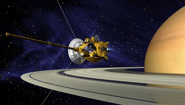 Астрономы раскрыли тайну водных "рек" в кольцах Сатурна