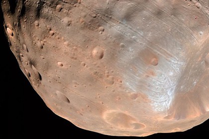 Фобос и Деймос посчитали результатом столкновения луны с Марсом