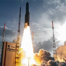 Во Франции с космодрома в Куру стартовала ракета-носитель Ariane 5