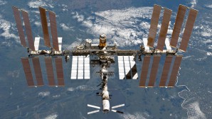 Космонавты на МКС 15 раз за сутки встретят Новый год