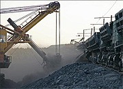 Угольная компания «Заречная» довела объем добычи угля в 2012 году до 9,8 млн тонн