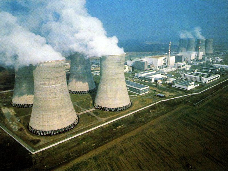 Быть ли атомной энергии?