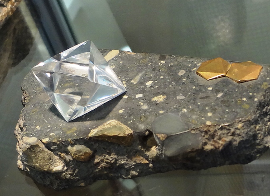 Происхождение алмазов