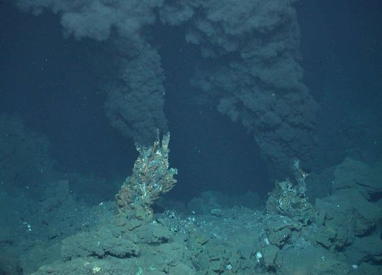 Гидротермальные источники на дне океана формируют климат Земли