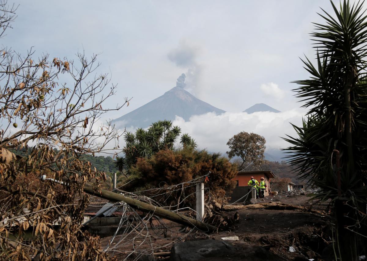 В окрестностях вулкана Фуэго завершены спасательные работы