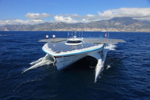 Самое большое в мире судно на солнечной энергии возвращается в океан с научной целью