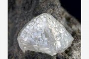 Хромистый рутил является индикатором при поиске алмазов 